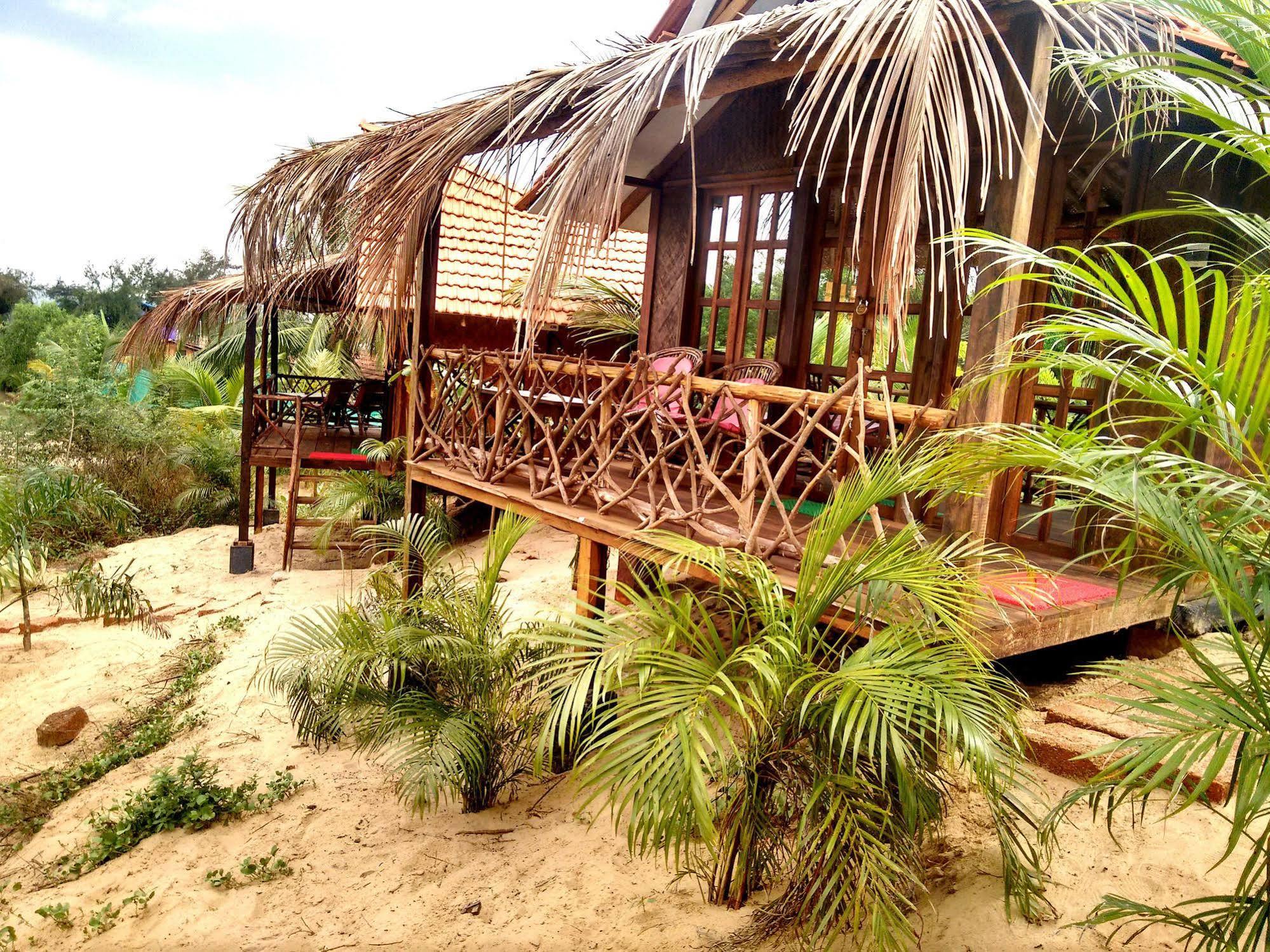 באג'ה Little India Beach Cottages מראה חיצוני תמונה
