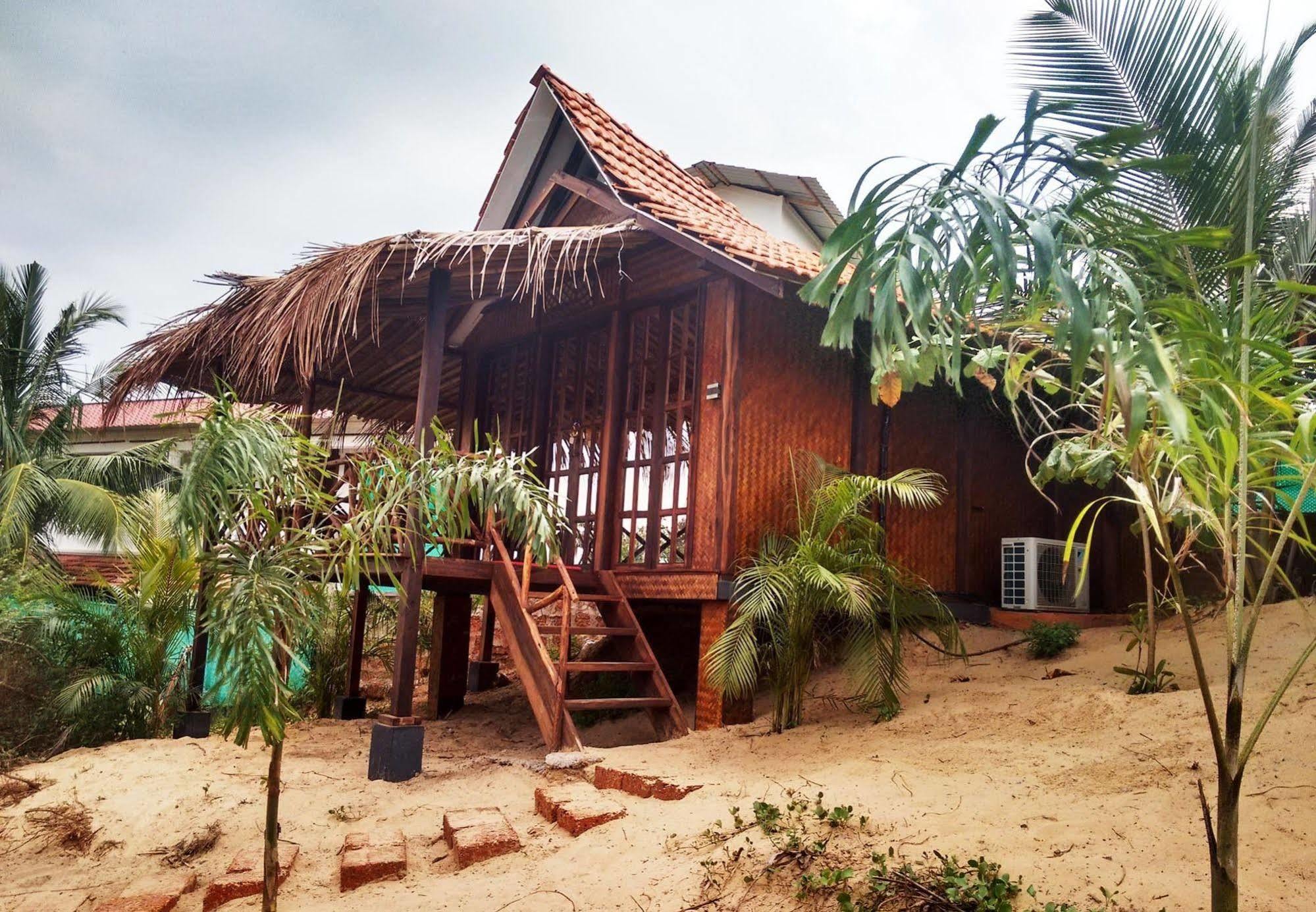 באג'ה Little India Beach Cottages מראה חיצוני תמונה